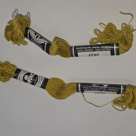 DMC Sullivans Embroidery Floss Lot of 140+ Skeins White Blue Orange Grey Green - Picture 16 of 16